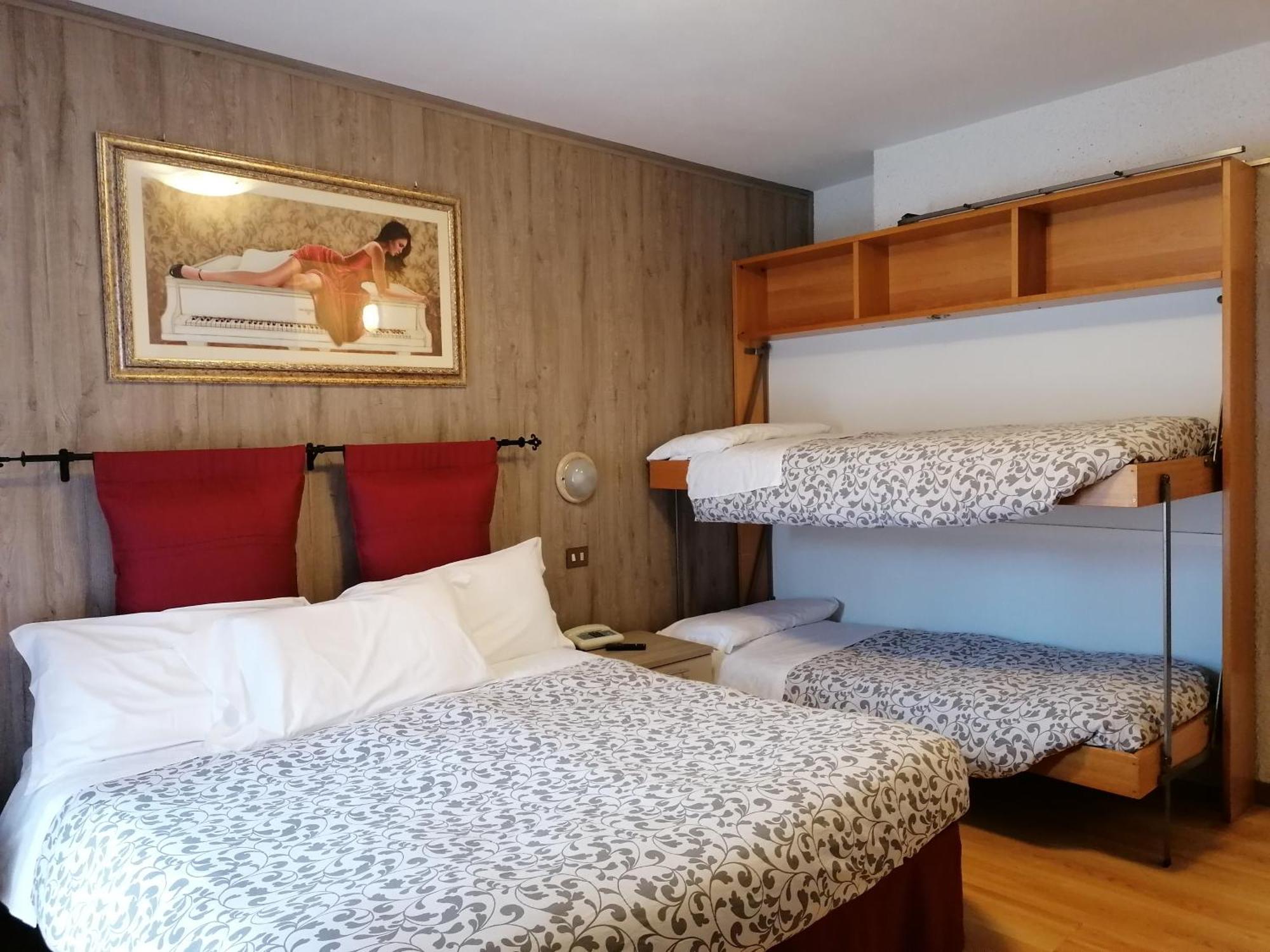 Albergo Sella - Monte Amiata أبّادييا سان سالفاتور المظهر الخارجي الصورة