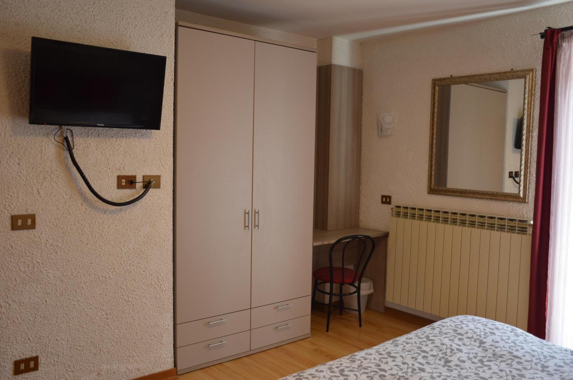 Albergo Sella - Monte Amiata أبّادييا سان سالفاتور المظهر الخارجي الصورة